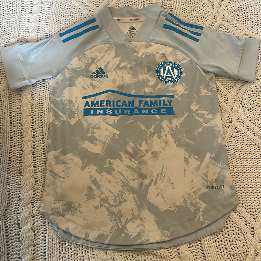 Atlanta United primeblue kit.